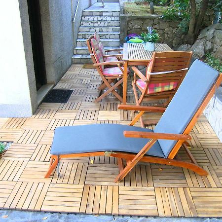 Studio Apartment Tamara Krk Town Luaran gambar